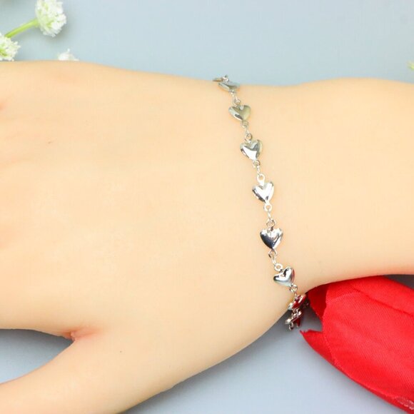 "Elegant & Trendy Bracelet, A Perfect Gift for Women, Thoughtful, EVCH1809 - Picture 8 of 10